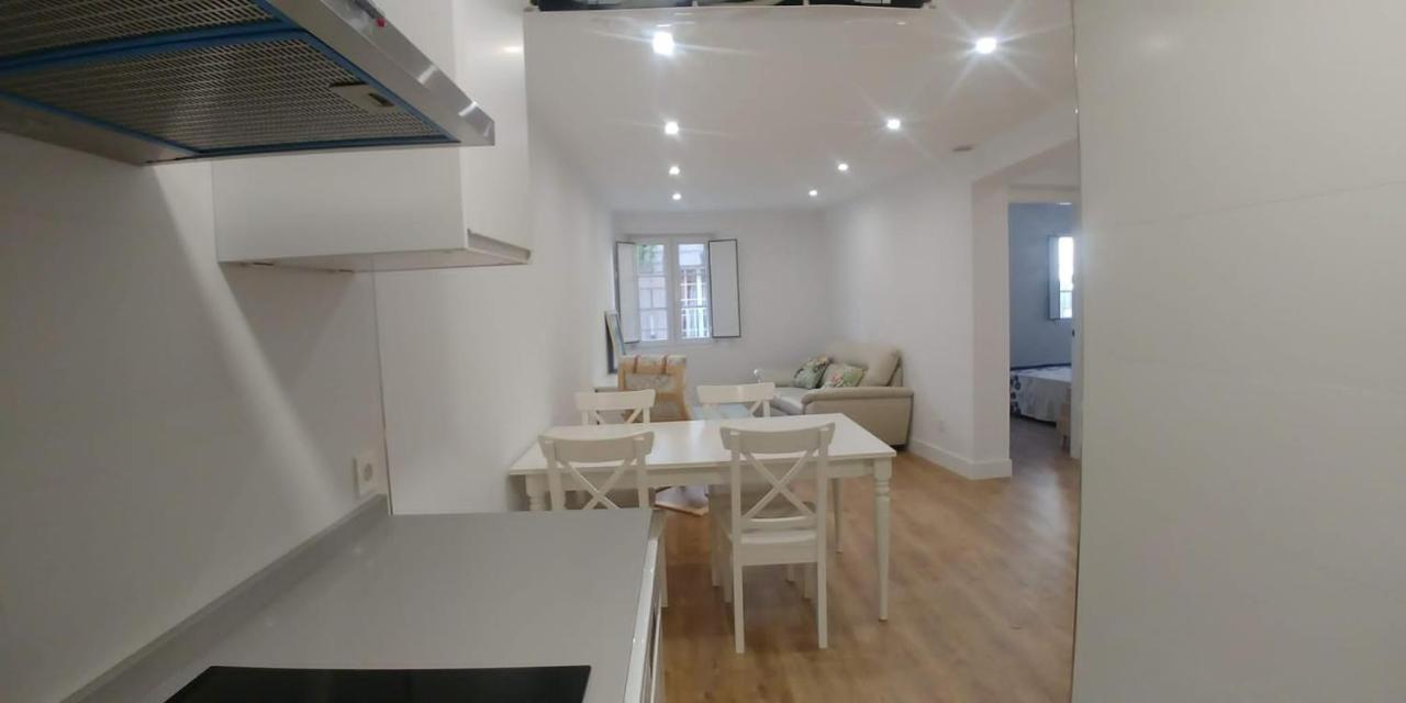 Ferienwohnung Comodo Apartamento En Zona Antigua Dos Pontevedra Exterior foto